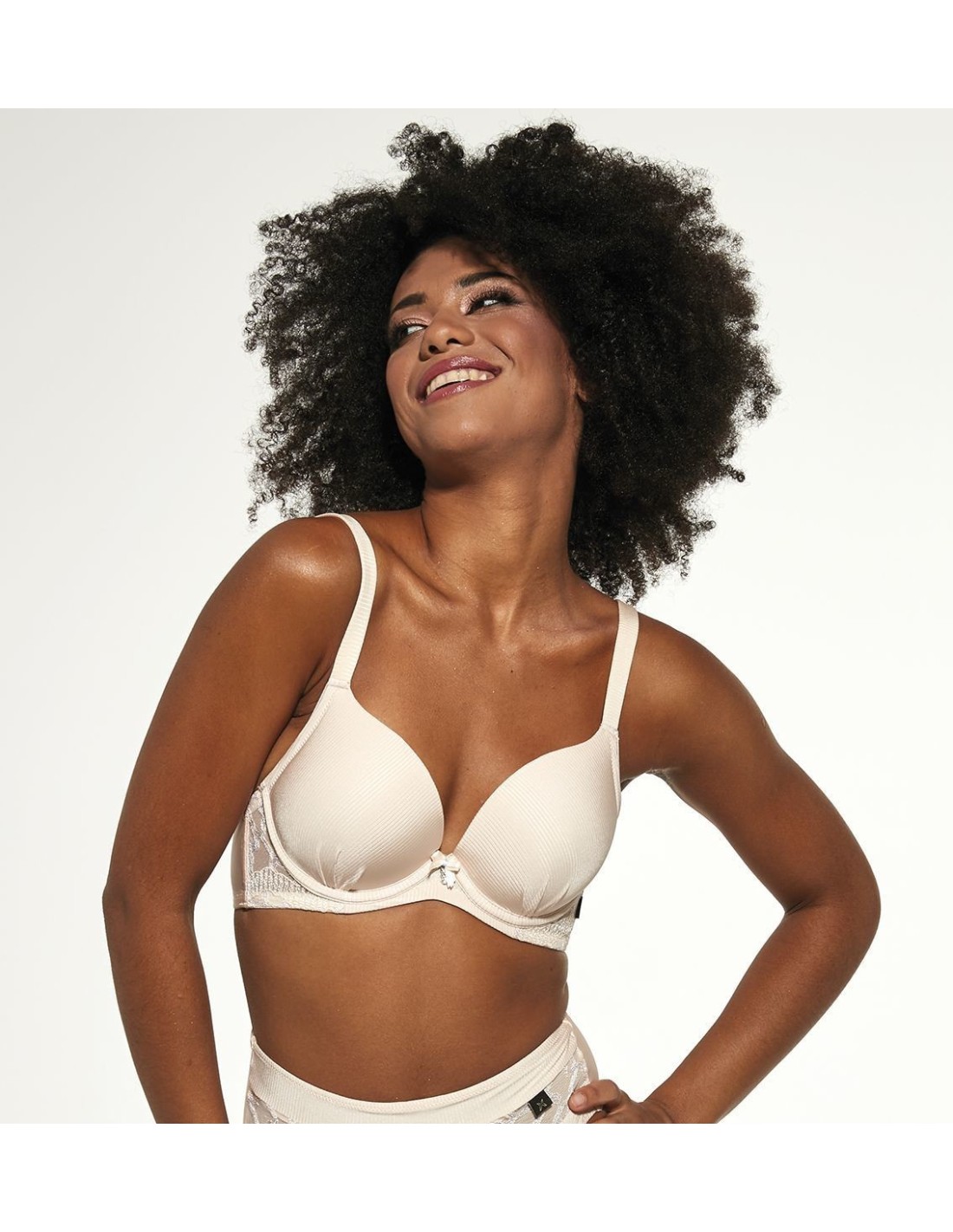 Inexpensive bras that actually fit small boobs? : r/TwoXChromosomes