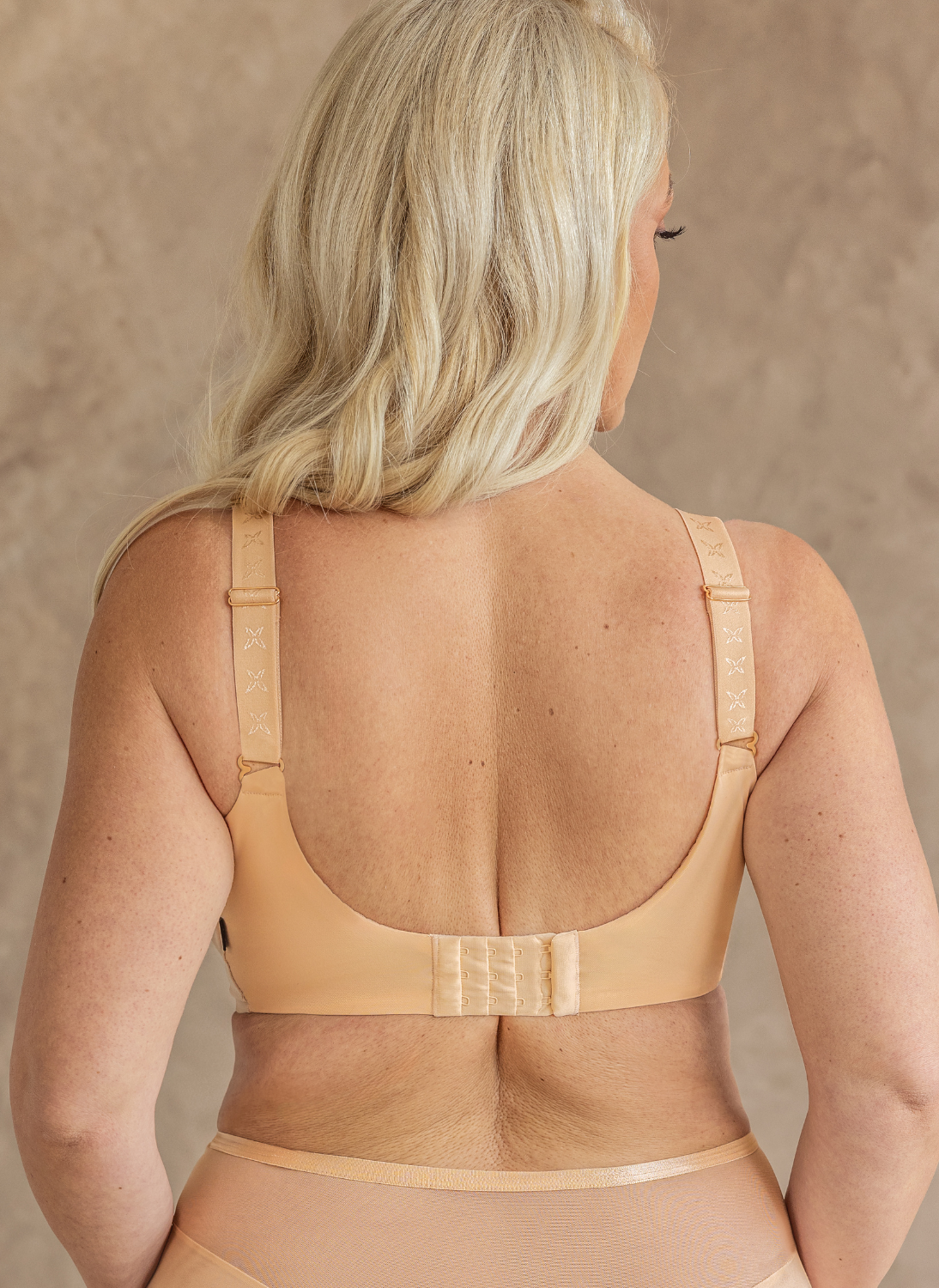 Reggiseno Con Coppa Liscia Morbida e Ferretti - KRISLINE NEL