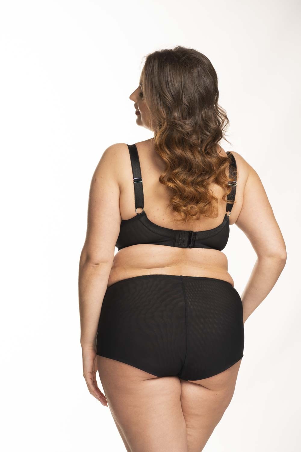 Reggiseno Con Coppe in Tulle e Pizzo - NESSA DAISY NERO