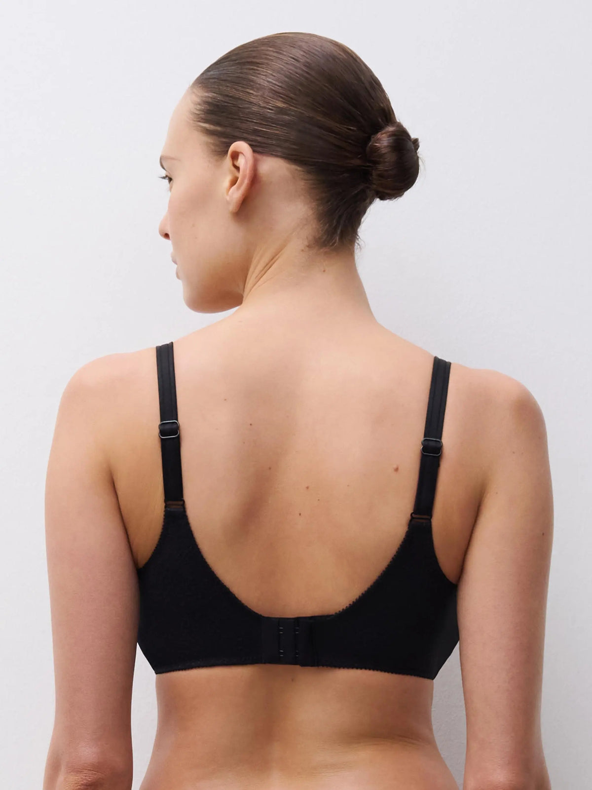 Chantelle C Magnifique – Reggiseno Minimizer con Ferretto e Coppe Lisce Nero