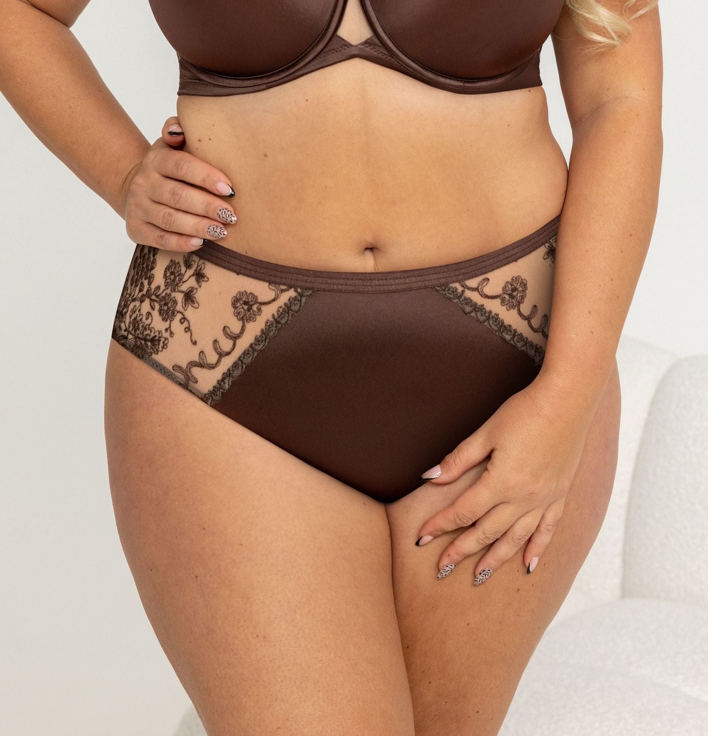 Mutanda Donna Con Taglio Classico a Vita Media - KRISLINE MOCCA