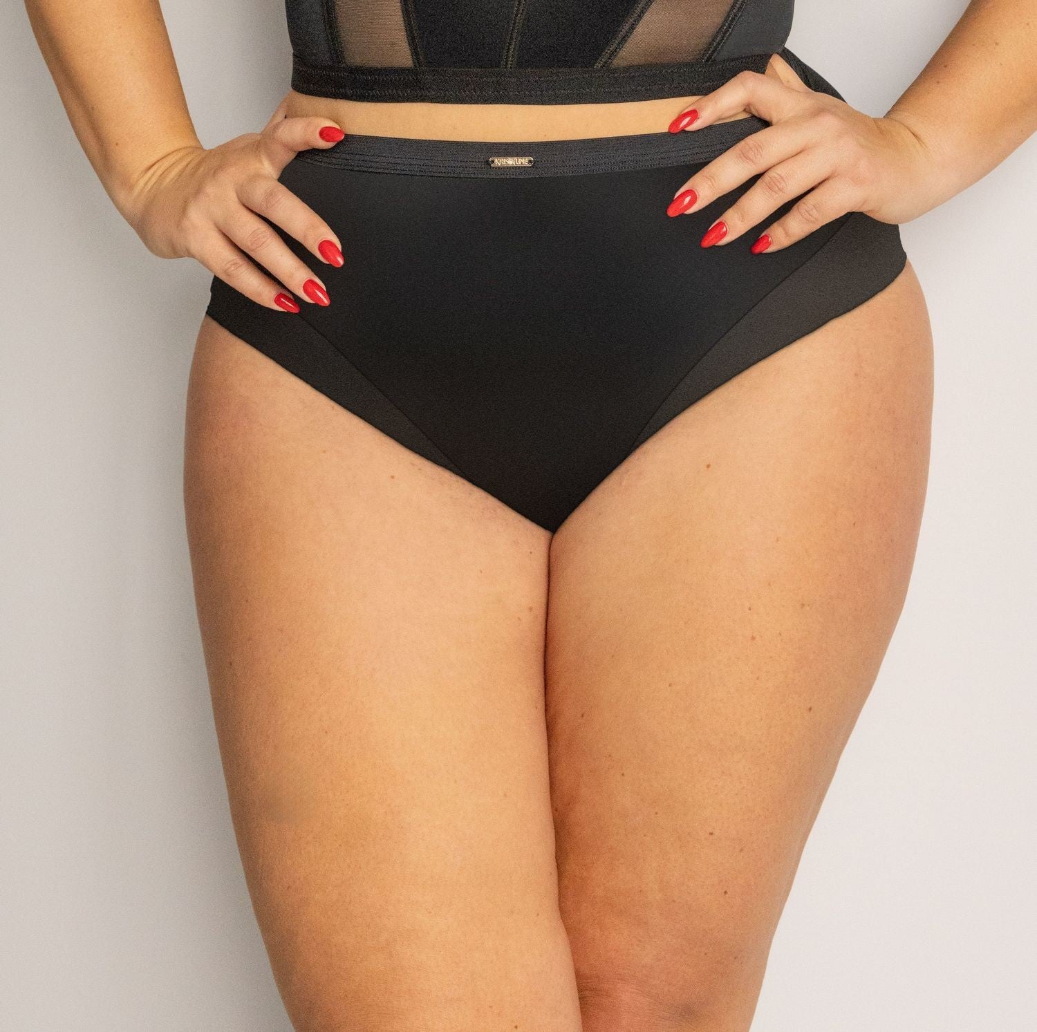 Mutanda Donna Con Taglio Classico a Vita Alta Leggermente Contenitiva Con Dettagli in Tulle - KRISLINE SIMPLE