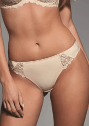 Mutande Classiche Con Pizzo Sulla Parte Anteriore - Krisline BETTY Beige