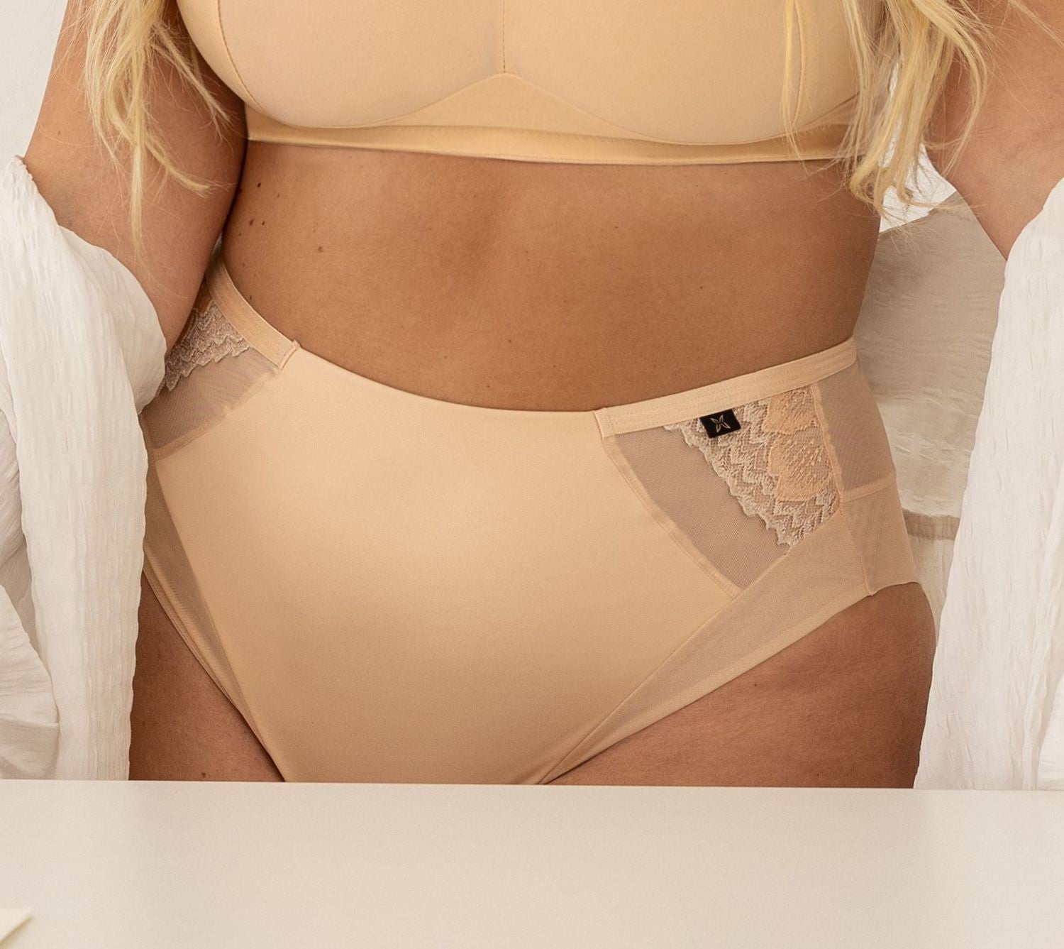 Mutanda Donna Con Taglio Classico a Vita Alta - KRISLINE NEL