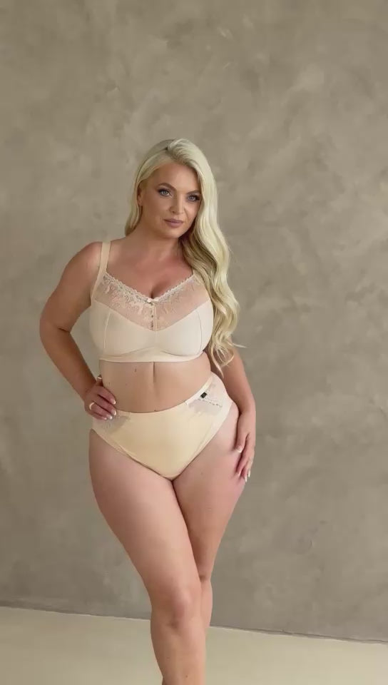 Carica video: Reggiseno Senza Ferretto con Coppe Morbide - KRISLINE NEL