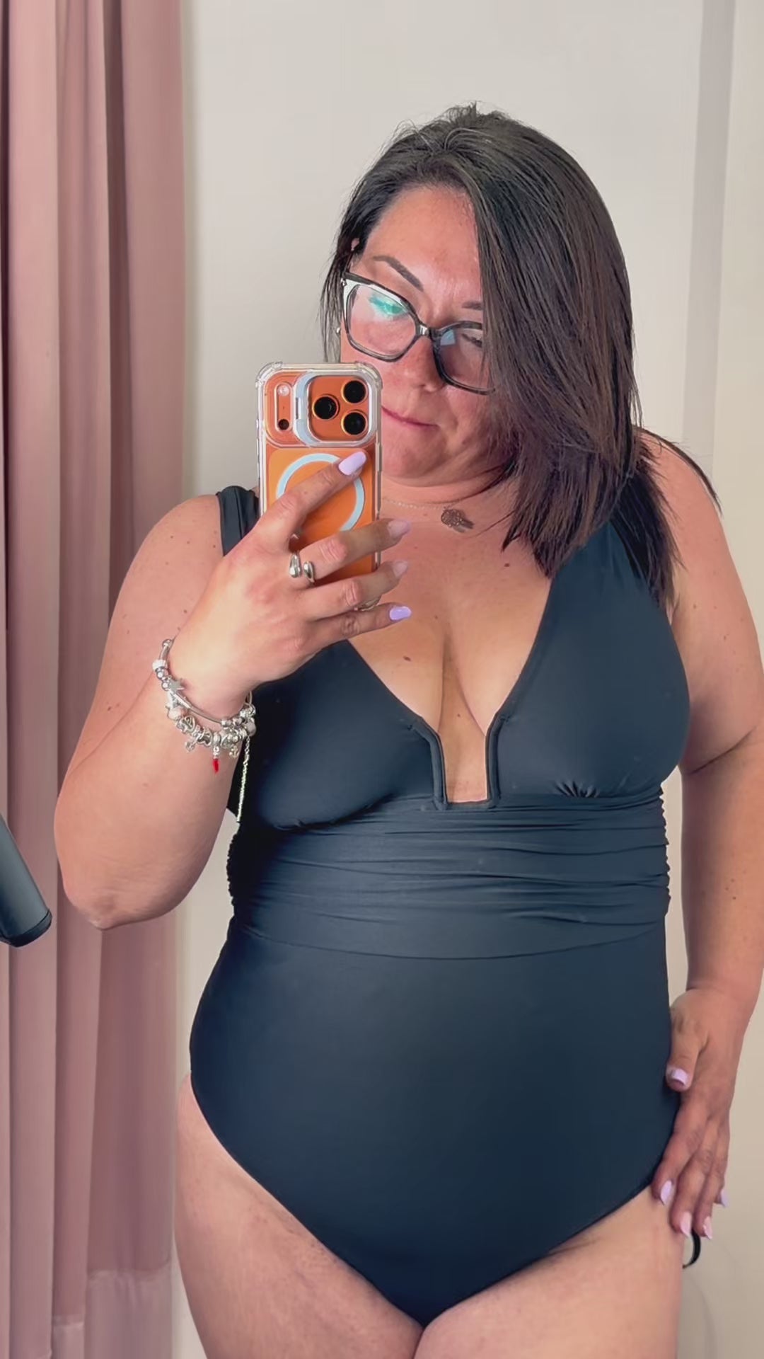Carica video: Costume Intero Plus Size Con Coppe Morbide Senza Ferretto - NESSA MILANO NERO