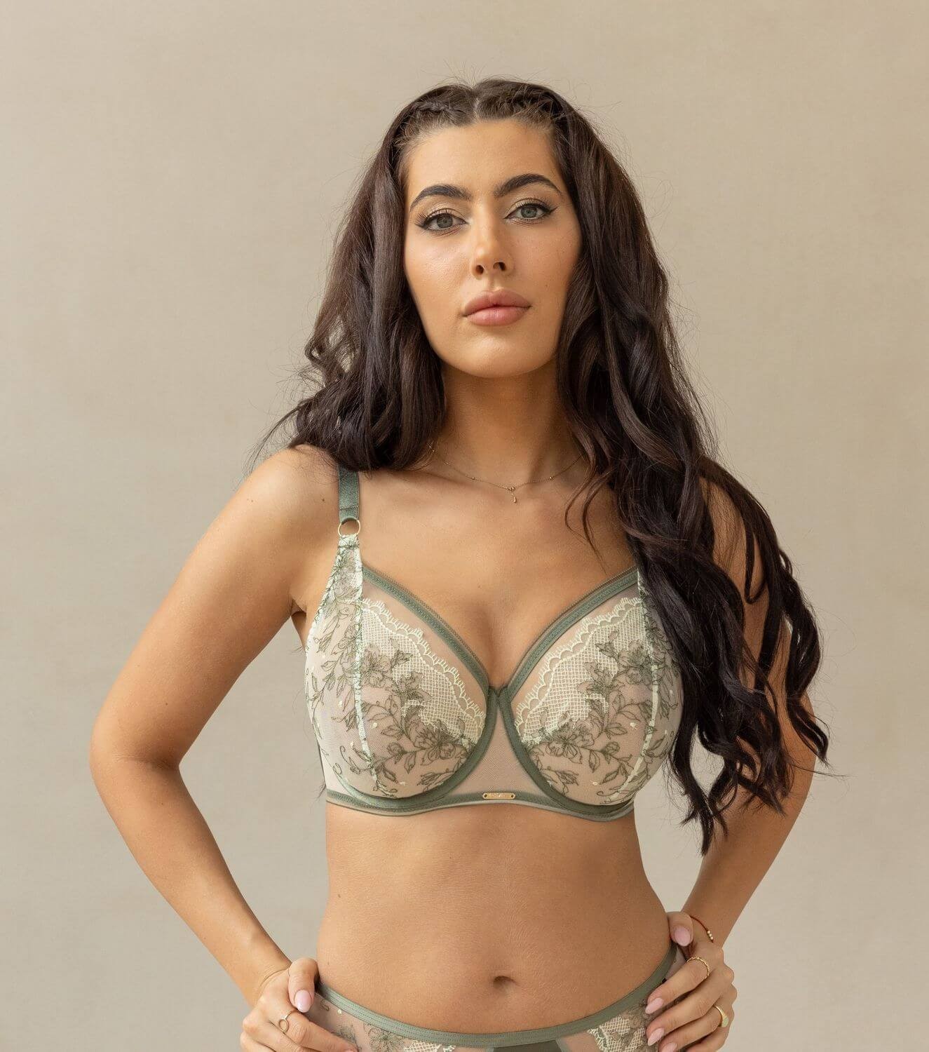 Reggiseno Bralette Con Coppe Morbide e Ferretti con Ricami - KRISLINE LULU
