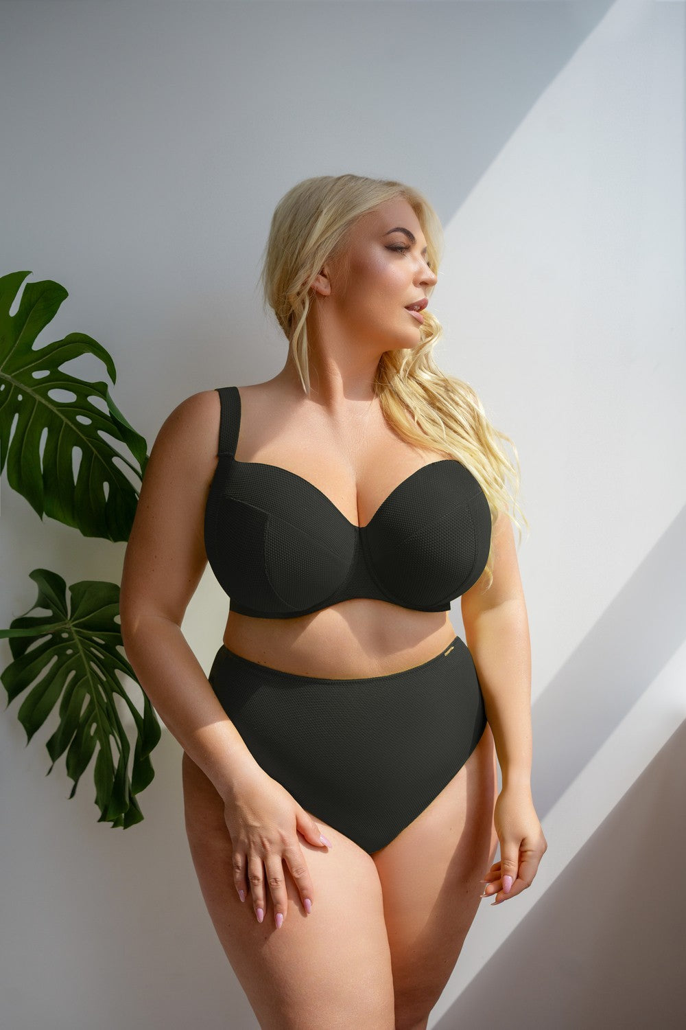 Reggiseno Costume Plus Size con Coppe Intere Morbide e Ferretti - KRISLINE LEMON Nero
