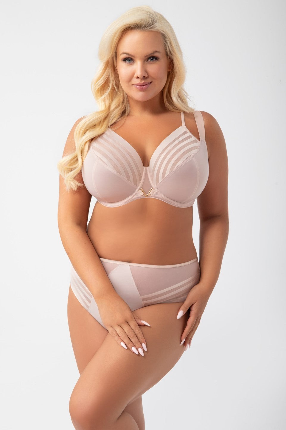 Reggiseno Plus Size Con Coppe Morbide Intere Leggermente Elastiche e Ferretti - GORSENIA YOKO BEIGE