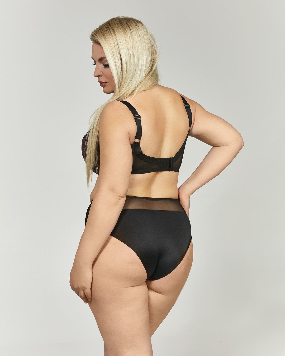 Reggiseno Taglie Forti Con Coppe Morbide e Pizzo - Krisline NOEMI