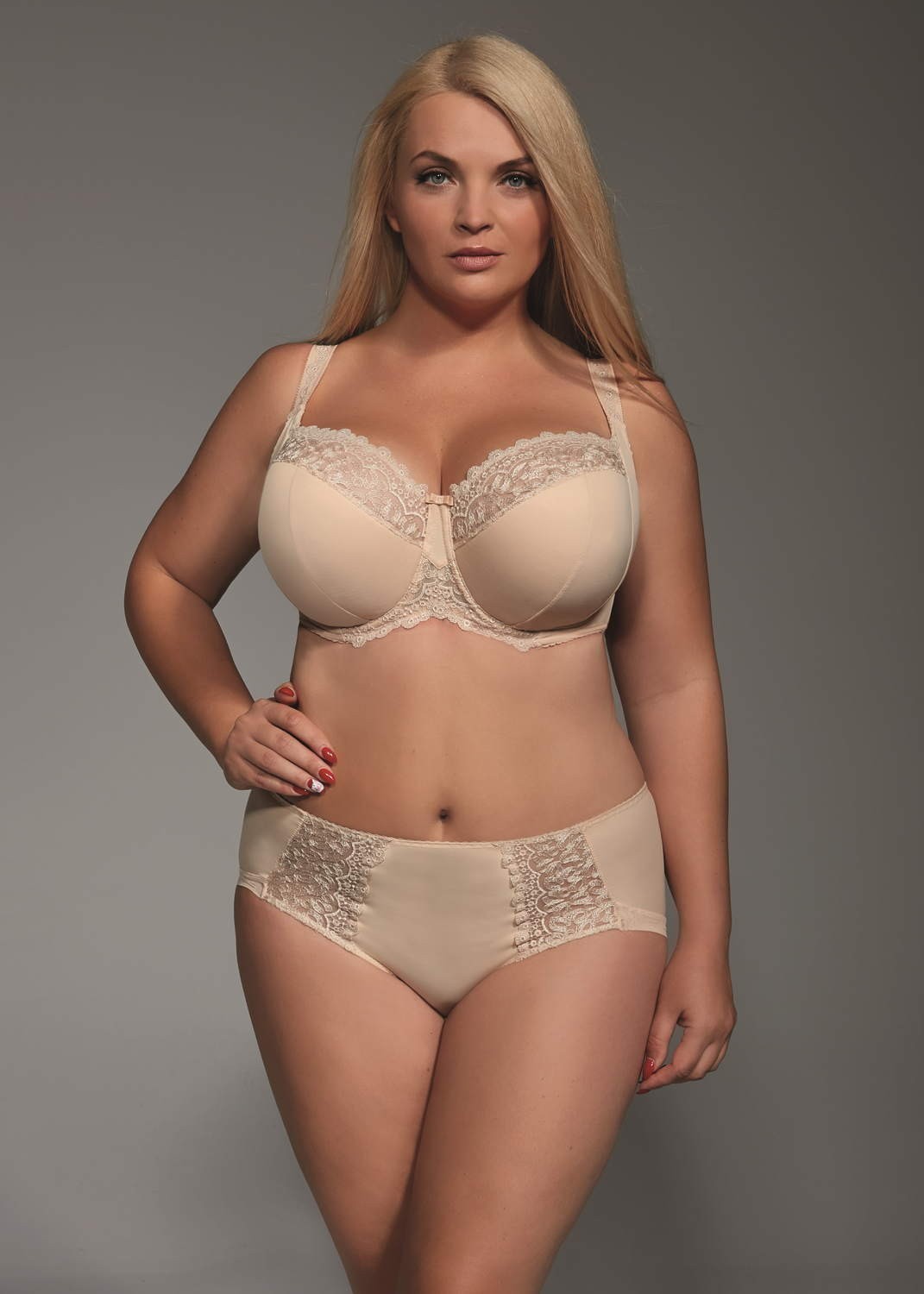 Reggiseno Taglie Forti Con Coppe Semi Imbottite e Ferretti con Pizzo - Krisline BETTY Cappuccino